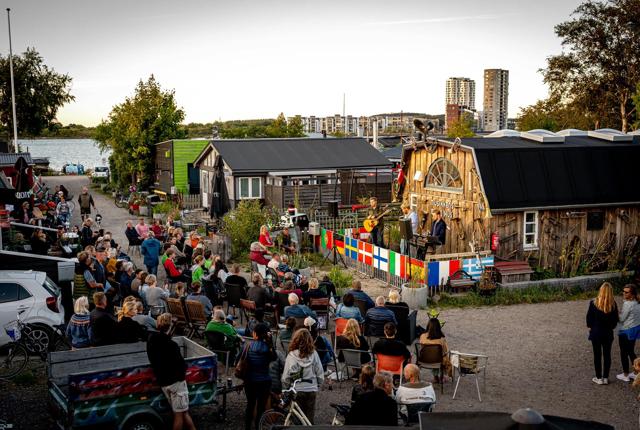 Musikkens Bette Hus er klar med programmet for denne sommer med 3 festlige fredage i Fjordbyen.