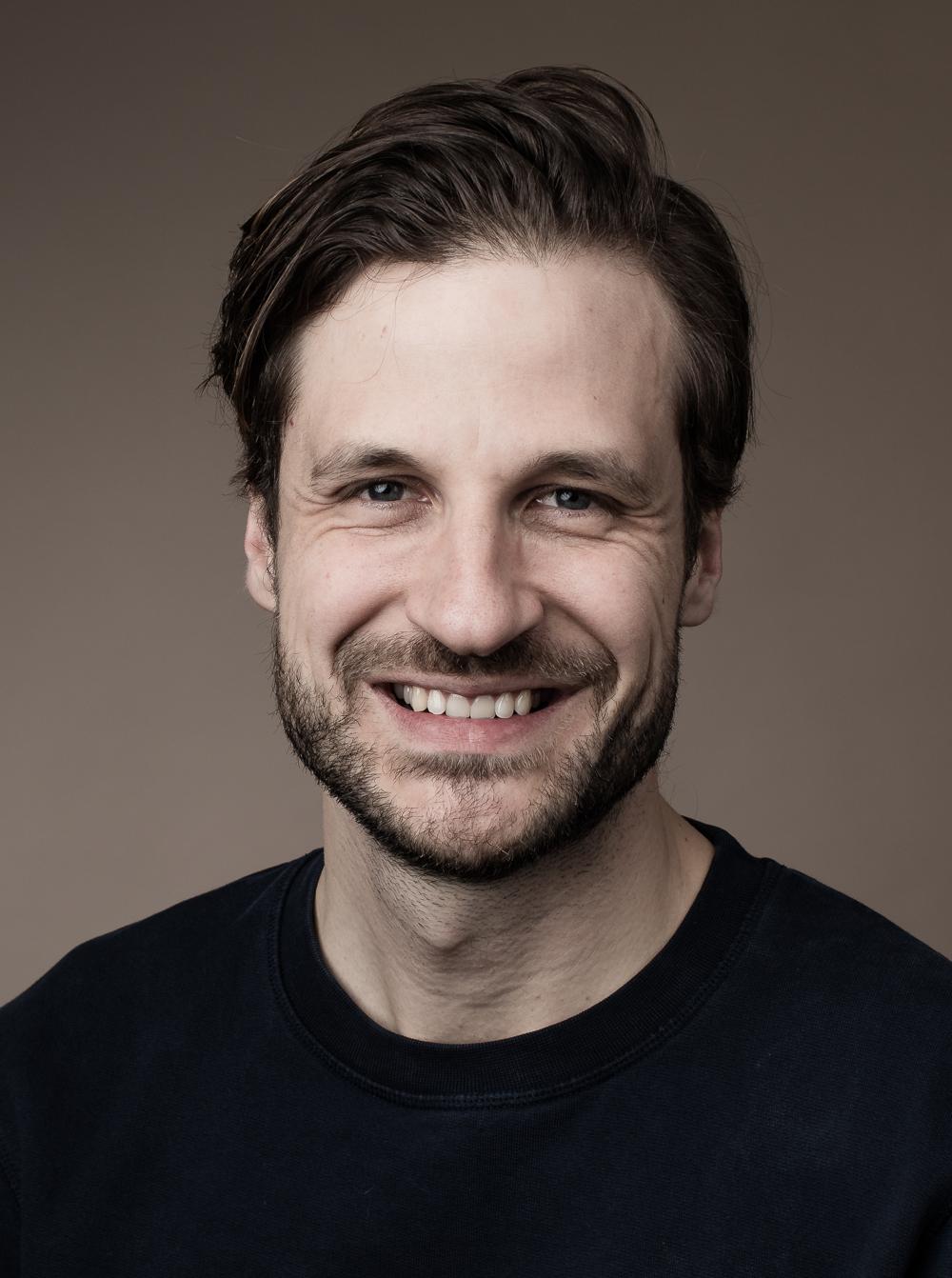 Oskar Kalmaru vd för Agitator Whiskymakare. Oskar Kalmaru vd för Agitator Whiskymakare.