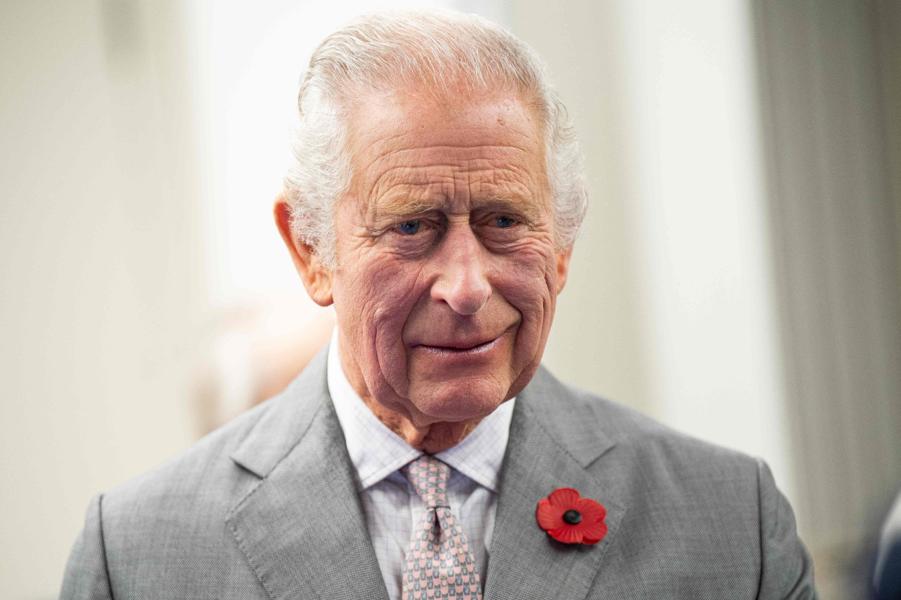 Storbritanniens kong Charles vil overrække Queen Elizabeth Prize for Engineering, der indeholder en pengesum på 500.000 pund - svarende til lidt over 4,3 mio. kr. - på Buckingham Palace senere på året.