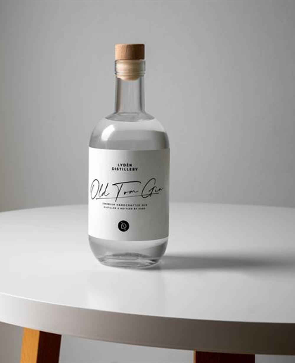 Old Tom Gin vann guld. Old Tom Gin vann guld.