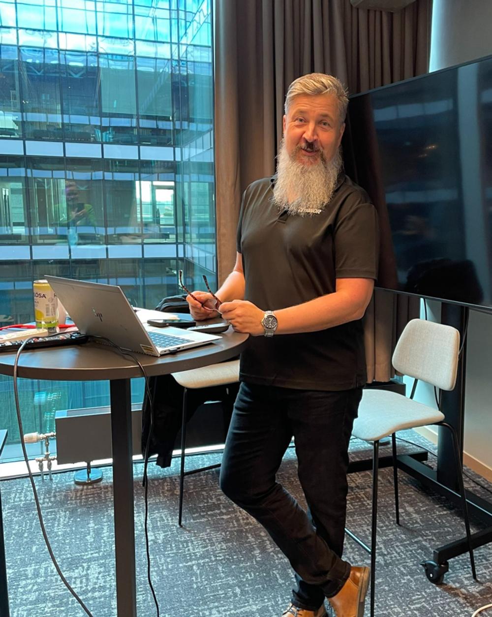 Patrik Bjelovuk, teknisk specialist på Tibnor. Patrik Bjelovuk, teknisk specialist på Tibnor.