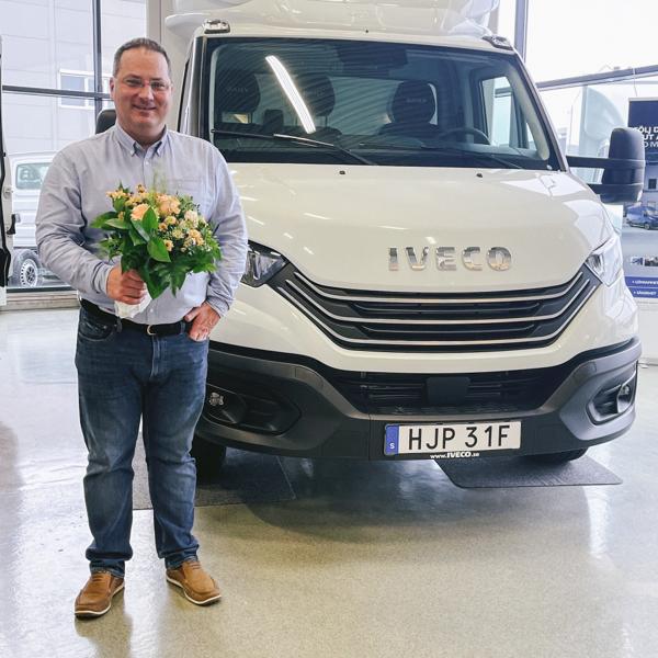 Joakim Mattsson, servicechef på Iveco i Helsingborg, prisas med Årets Aftermarket Hero. Joakim Mattsson, servicechef på Iveco i Helsingborg, prisas med Årets Aftermarket Hero.