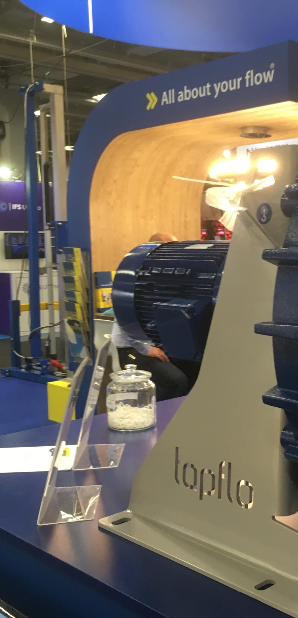 Pumpar kunde man också hitta på mässan. Det gäller att ha varianter som är enkla att underhålla. Pumpar kunde man också hitta på mässan. Det gäller att ha varianter som är enkla att underhålla.