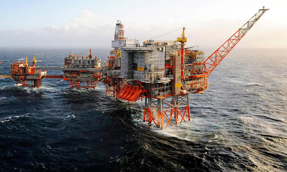 465 milliarder: Fjorårets petroleumsskatt ble den nest høyeste noensinne. Petroleumsskatten ble på 465 milliarder kroner for 2023. 465 milliarder: Fjorårets petroleumsskatt ble den nest høyeste noensinne. Petroleumsskatten ble på 465 milliarder kroner for 2023.