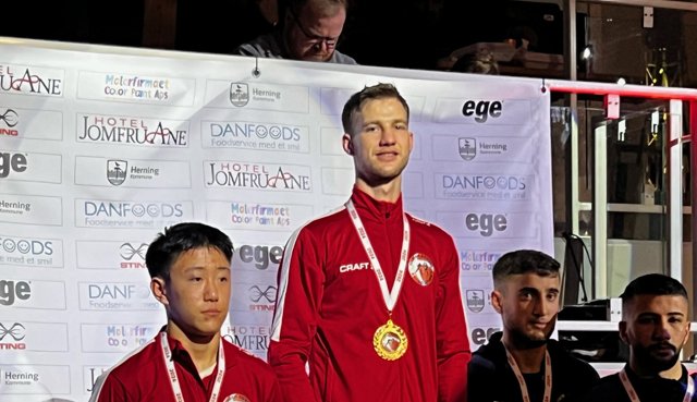 Pandrup-bokseren, Frederik Lundgaard Jensen, boksede sig lørdag til sin 8. Nordiske Mester titel ved De Nordiske Mesterskaber 2024 i Herning.
