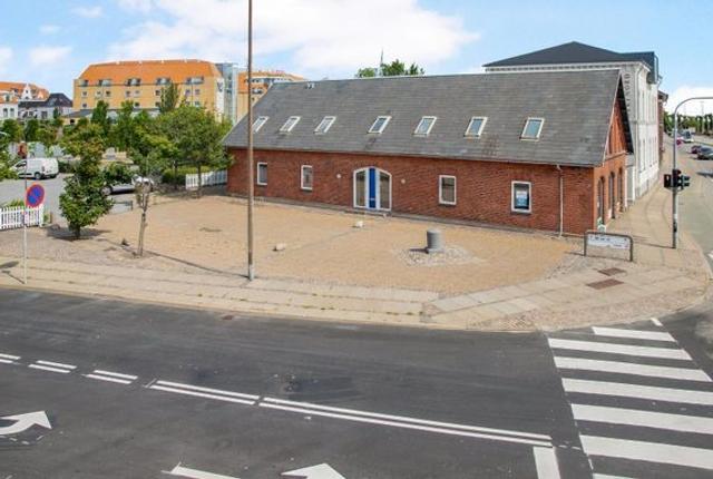 Hovedbygning på Havnepladsen 5A, 9900 Frederikshavn fra 1889 der tidligere husede SAMSON Travel.