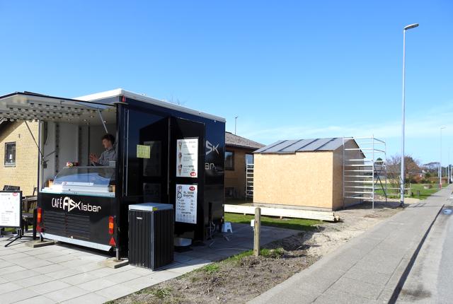 Cafe Fisk i Tversted er ved at bygge ishus, som skal afløse isvognen på Tannisbugtvejen.