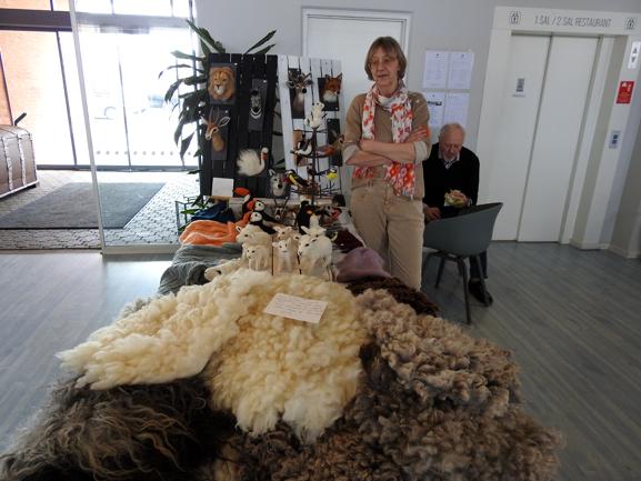 Her er det Anni Vink med kreativ filt i uld.