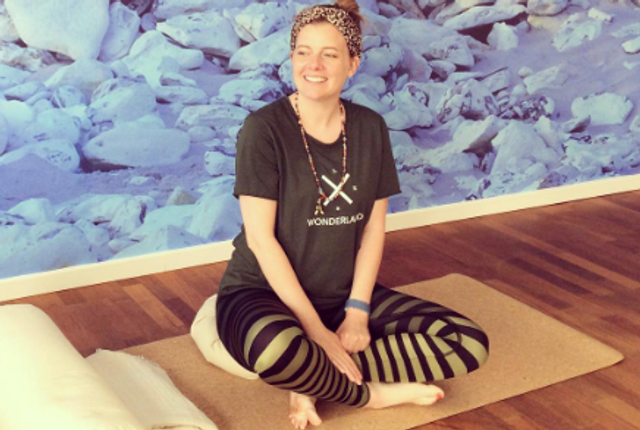 Aftenskolen har indledt et samarbejde med den lokale yogainstruktør Christinna Schrøder.