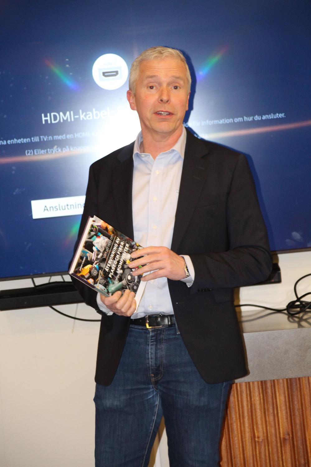 Anders Sjögren, lanserade ny bok tillsammans med Polymercentrum. Anders Sjögren, lanserade ny bok tillsammans med Polymercentrum.