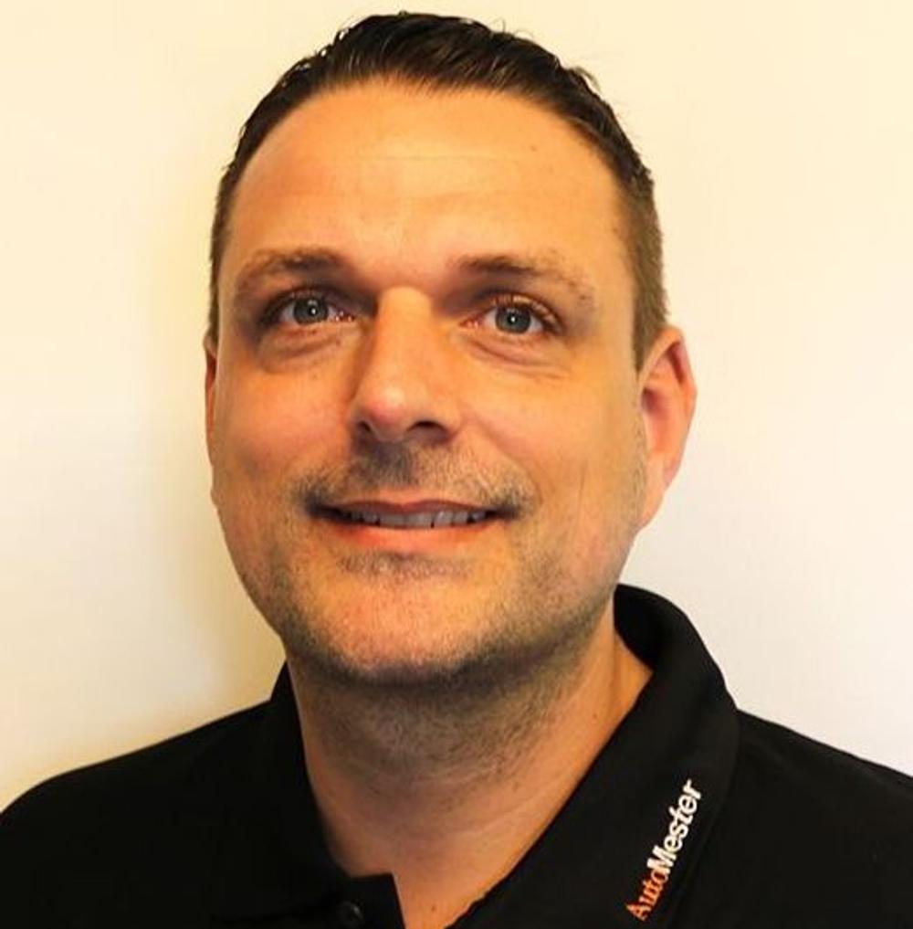 Jesper Christensen, ny kædekonsulent i AutoMester. Jesper Christensen, ny kædekonsulent i AutoMester.