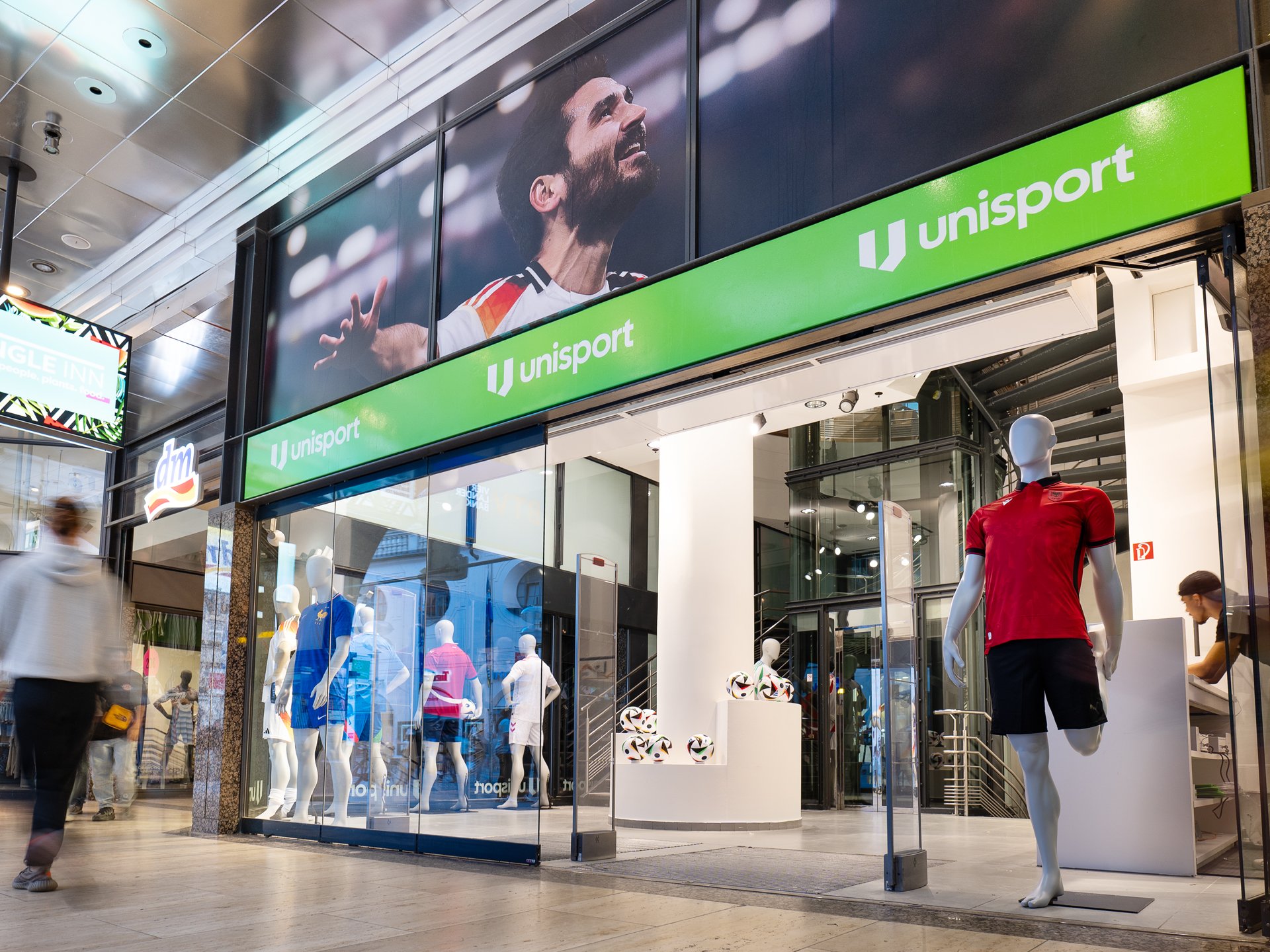 Unisport åbner første butik i direktørens hjemland