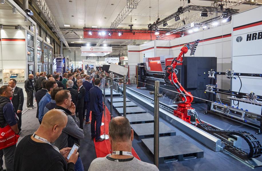Se og opplev automasjon og produktivitetsforbedringer innen tynnplateindustrien på EuroBLECH. Se og opplev automasjon og produktivitetsforbedringer innen tynnplateindustrien på EuroBLECH.