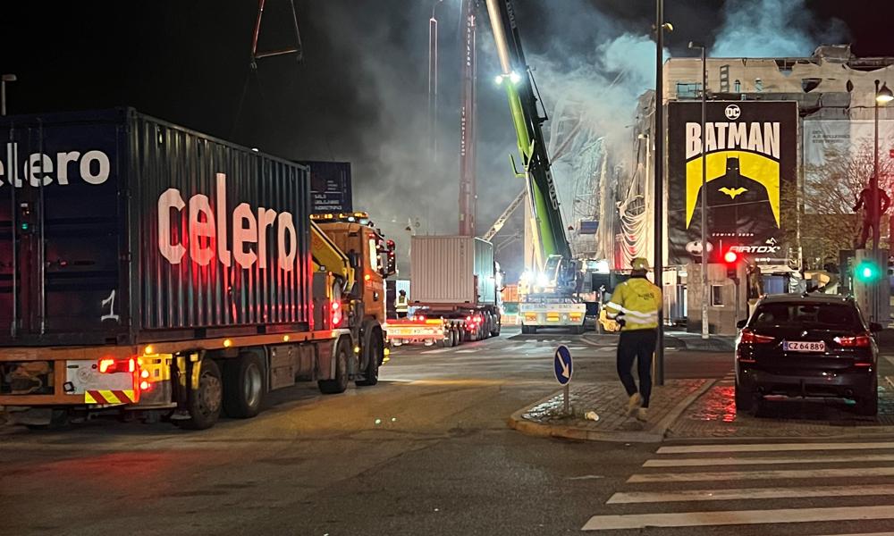 Celero er landsdækkende og har blandt andet været inde over arbejdet efter storbranden i Vanløse og på Keolis’ udbrændte busanlæg og hovedkontor i Glostrup. Senest har entreprenøren spillet og spiller stadig en central rolle i genopførslen af Børsen. Celero er landsdækkende og har blandt andet været inde over arbejdet efter storbranden i Vanløse og på Keolis’ udbrændte busanlæg og hovedkontor i Glostrup. Senest har entreprenøren spillet og spiller stadig en central rolle i genopførslen af Børsen.
