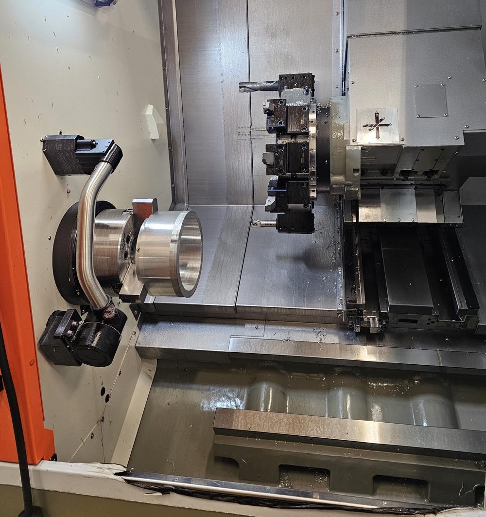 Den nye Victor Taichung Vturn-A26Y-maskinen kan bearbeide dimensjoner opptil 330mm. Den nye Victor Taichung Vturn-A26Y-maskinen kan bearbeide dimensjoner opptil 330mm.