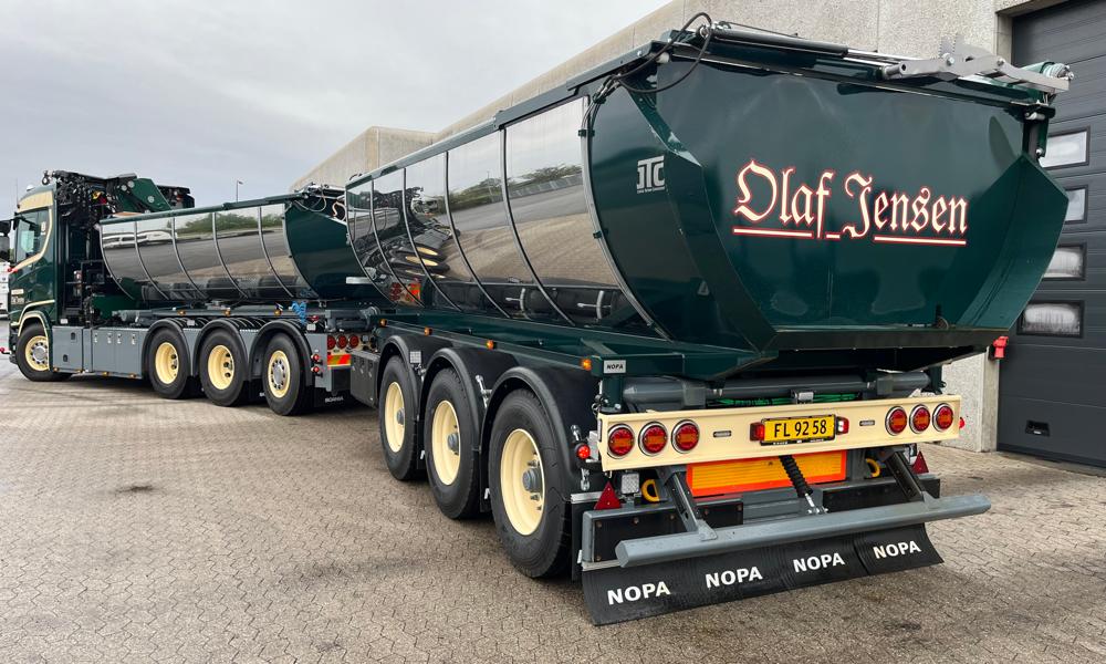 Scania R560 til Olaf Jensen i Sandby. Scania R560 til Olaf Jensen i Sandby.