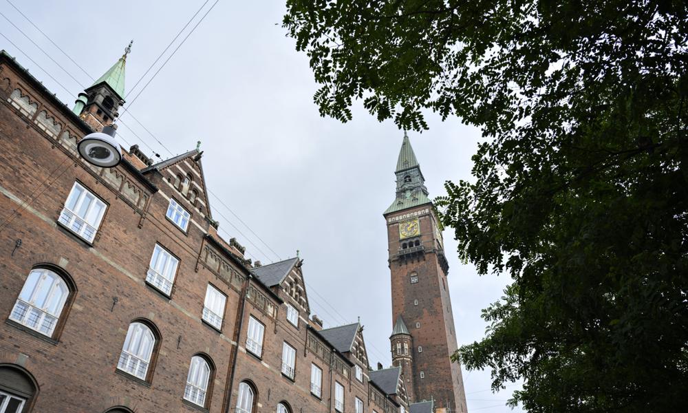 Billedet fra 2021 viser rådhustårnet i København, inden den store renovering gik i gang. Billedet fra 2021 viser rådhustårnet i København, inden den store renovering gik i gang.