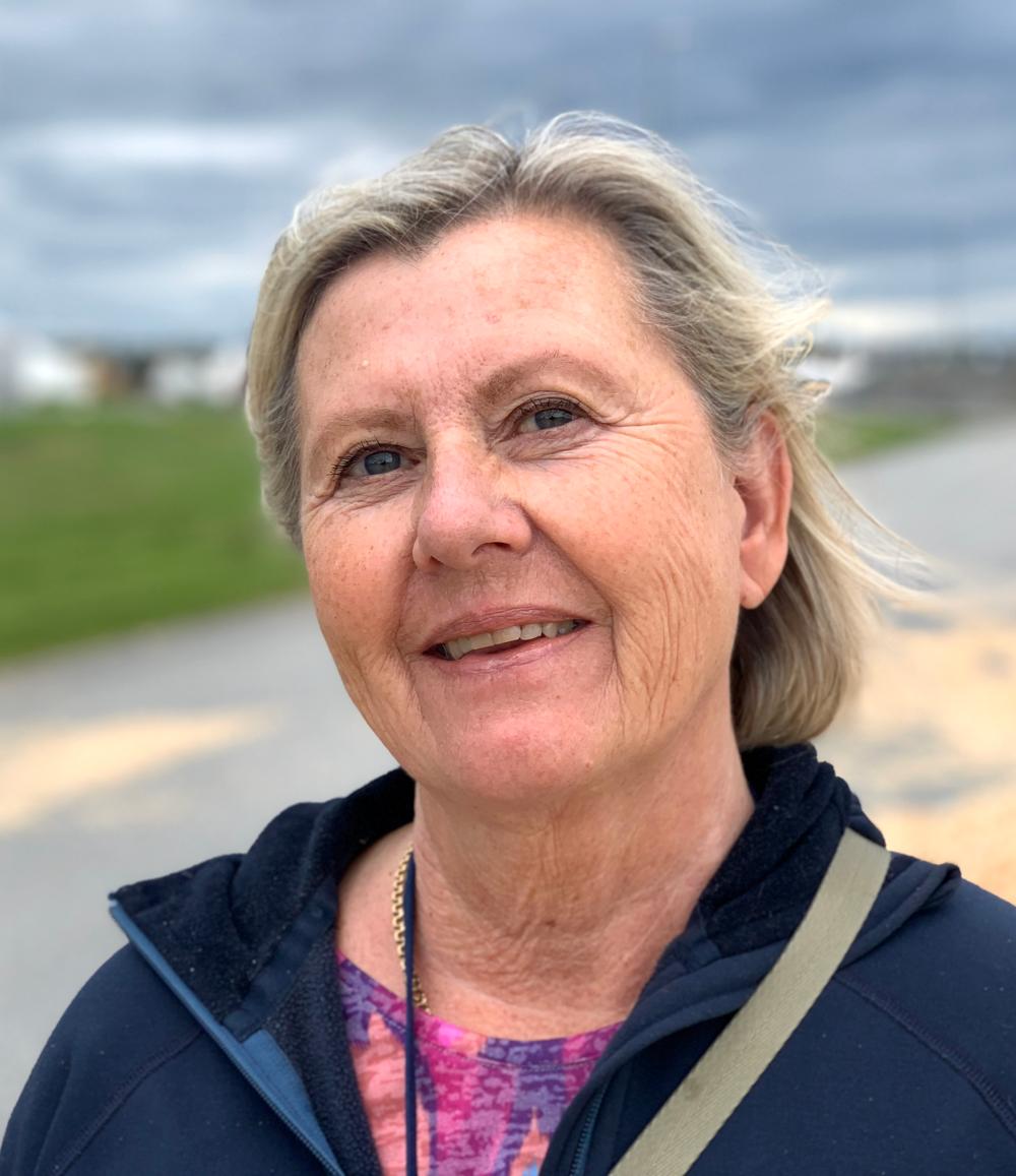 Kristin Olsson. Kristin Olsson.