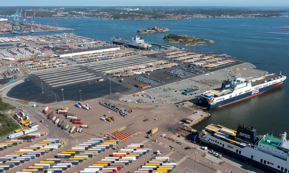 Gøteborg Havn indviede 29. august 2024 terminalen Arendal 2. En 144.000 kvm udvidelse af det eksisterende havneareal. Gøteborg Havn indviede 29. august 2024 terminalen Arendal 2. En 144.000 kvm udvidelse af det eksisterende havneareal.