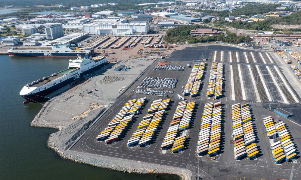 Gøteborg Havn indviede 29. august 2024 terminalen Arendal 2. En 144.000 kvm udvidelse af det eksisterende havneareal. Gøteborg Havn indviede 29. august 2024 terminalen Arendal 2. En 144.000 kvm udvidelse af det eksisterende havneareal.