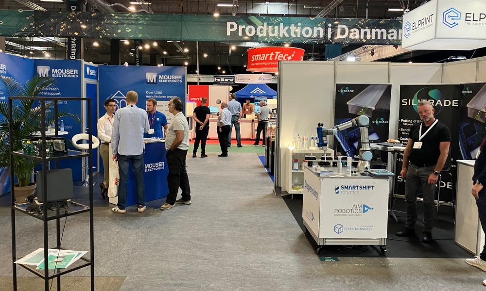Første dag på elektronikmessen i Odense, E-24. Første dag på elektronikmessen i Odense, E-24.