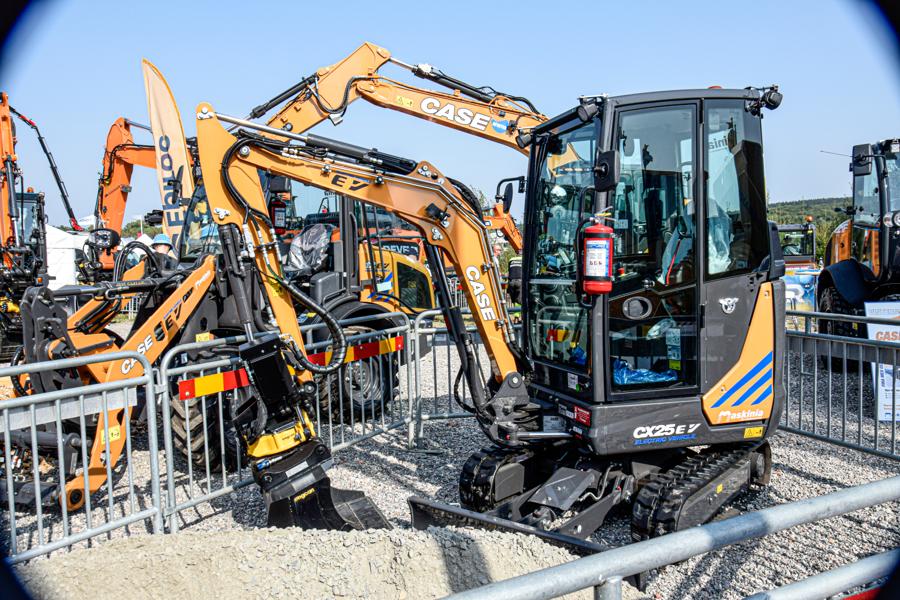 En eldriven minigrävare från Case hade frontplacering i Maskinias monter. En eldriven minigrävare från Case hade frontplacering i Maskinias monter.