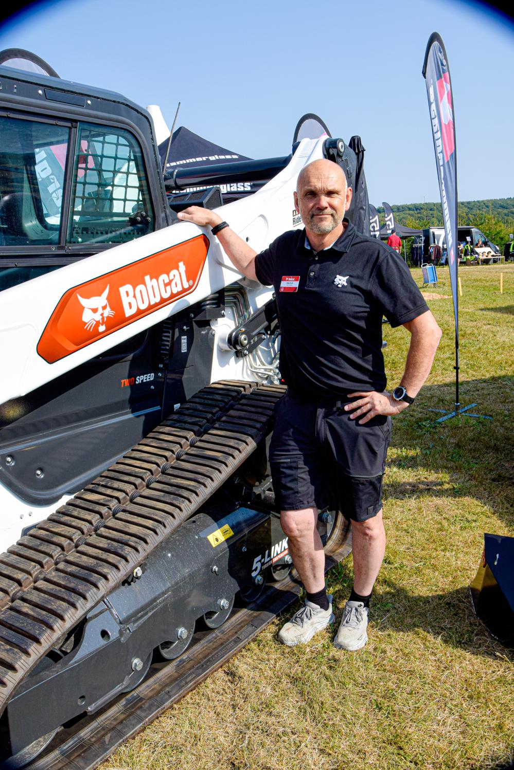 Stefan Ekvall, försäljningschef på Bobcat Sverige, hade mycket att visa på Entreprenad Live. Stefan Ekvall, försäljningschef på Bobcat Sverige, hade mycket att visa på Entreprenad Live.