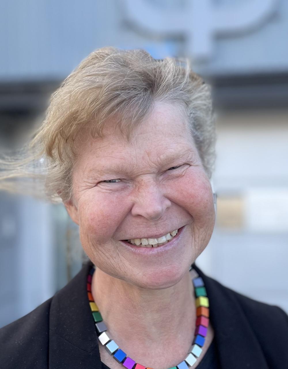 Vindbransjen: - Vi ser frem til å gi våre vindkunder høy styrkekapasitet, vedlikeholdsfrie og kostnadseffektive løsninger for flytere, overgangsstykker og turbintårn, sier salgs- og forretningsutviklingsdirktør i TP Products, Helle Hundseid. Vindbransjen: - Vi ser frem til å gi våre vindkunder høy styrkekapasitet, vedlikeholdsfrie og kostnadseffektive løsninger for flytere, overgangsstykker og turbintårn, sier salgs- og forretningsutviklingsdirktør i TP Products, Helle Hundseid.