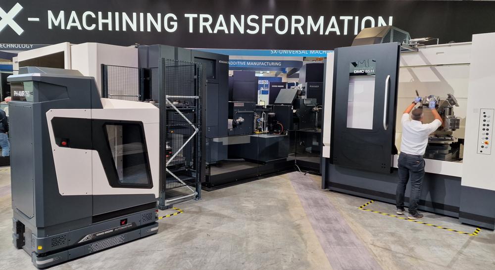 DMG demonstrerte sitt fleksible mobile robotsystem: PH-AMR 750. DMG demonstrerte sitt fleksible mobile robotsystem: PH-AMR 750.