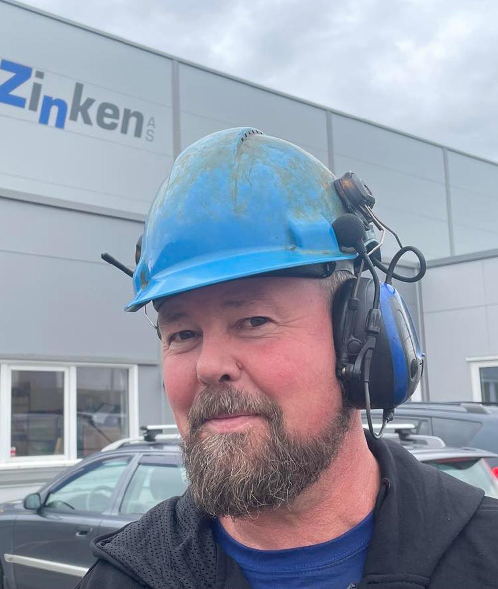 Miljøvennlig: Produksjonsleder Roger Ellefsen hos Zinken er opptatt av at bedriften skal være miljøvennlig med så lite utslipp som mulig. Miljøvennlig: Produksjonsleder Roger Ellefsen hos Zinken er opptatt av at bedriften skal være miljøvennlig med så lite utslipp som mulig.