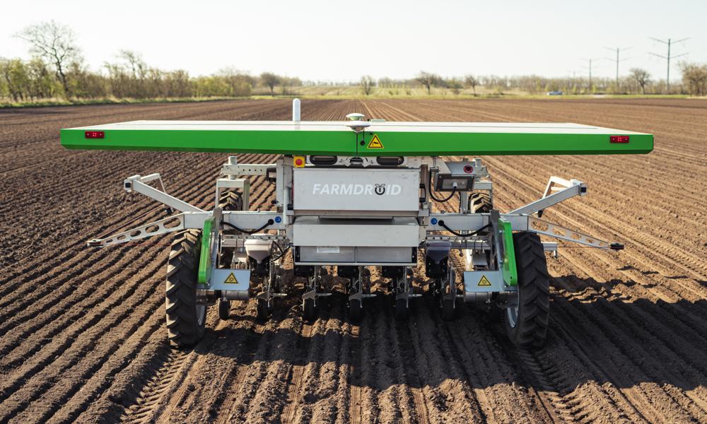 Farmdroids robotter bruges til lugning og såning på marker. Farmdroids robotter bruges til lugning og såning på marker.