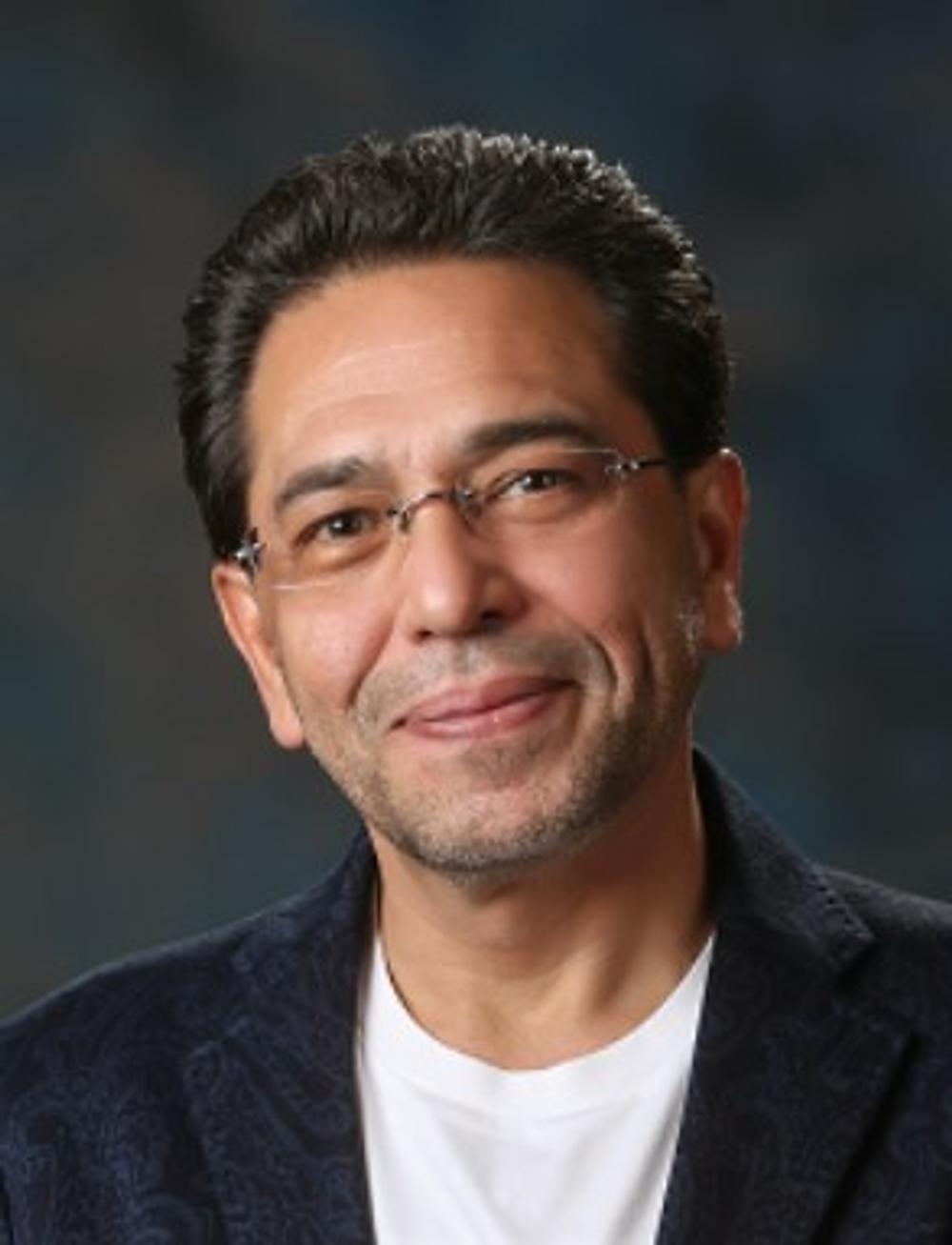 Senior Vice President Muhammad Albakri i er IATA’s ansvarlige for ”Financial Settlement and Distribution Services”. Senior Vice President Muhammad Albakri i er IATA’s ansvarlige for ”Financial Settlement and Distribution Services”.