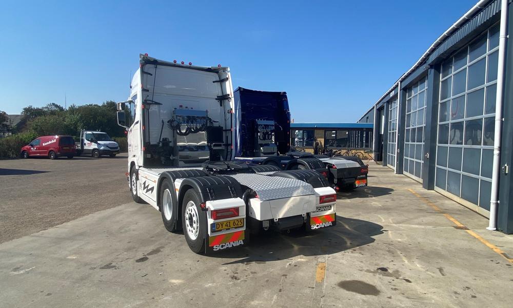 Tre nye Scania R 530 til vognmand Martin Børsting i Hem. Tre nye Scania R 530 til vognmand Martin Børsting i Hem.