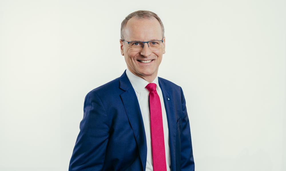 Michael Fübi, vd på TÜV Rheinland AG. Michael Fübi, vd på TÜV Rheinland AG.