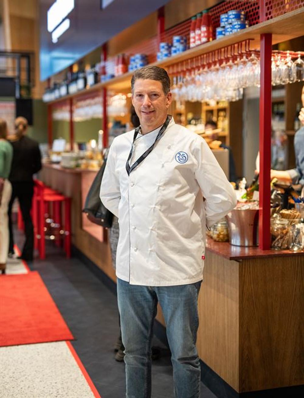 Stjärnkrögaren Pontus Frithiof driver nu tre restauranger på Arlanda Stjärnkrögaren Pontus Frithiof driver nu tre restauranger på Arlanda