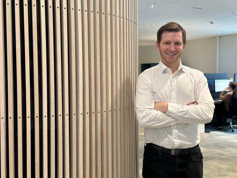 Forstår utfordringene: - Vi forstår utfordringene både som tilbyder av et produkt og systeminstallatør, slik at vi kan sørge for sømløs implementering, sier prosjektleder hos Vard Electro, Fredirk Løken. Forstår utfordringene: - Vi forstår utfordringene både som tilbyder av et produkt og systeminstallatør, slik at vi kan sørge for sømløs implementering, sier prosjektleder hos Vard Electro, Fredirk Løken.