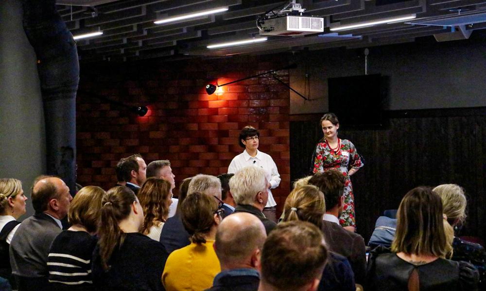 Kateryna Pavelko och Anastasia Flanagan i oktober vid lanseringen av Swecares två rapporter: Hälso- och sjukvårdssystemet i Ukraina 2024 och Finansieringsmöjligheter för svensk life science i Ukraina 2024. Kateryna Pavelko och Anastasia Flanagan i oktober vid lanseringen av Swecares två rapporter: Hälso- och sjukvårdssystemet i Ukraina 2024 och Finansieringsmöjligheter för svensk life science i Ukraina 2024.