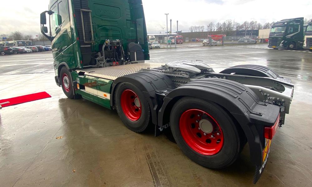 Volvo FH500 6x2 til Hardin Poulsen i Mesinge. Volvo FH500 6x2 til Hardin Poulsen i Mesinge.