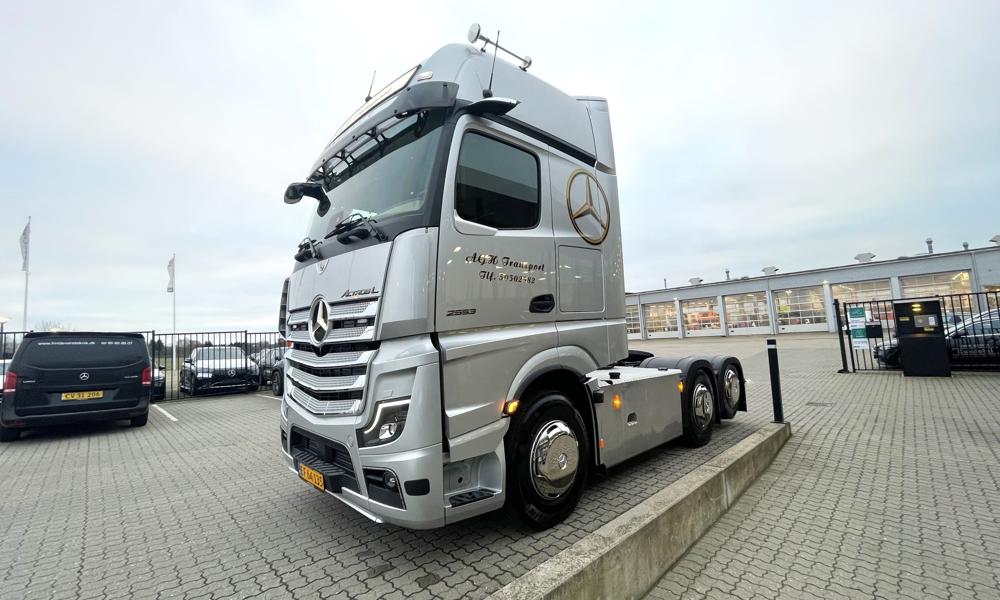 Actros 2553 til Smart AGH Transport. Actros 2553 til Smart AGH Transport.