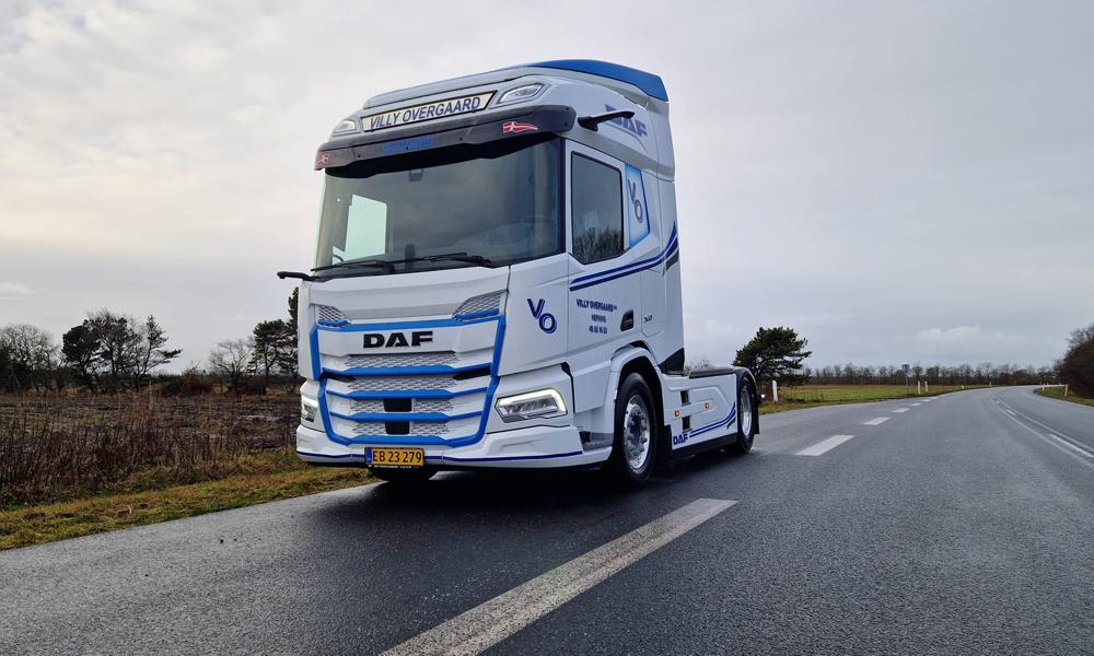 DAF XD 450 FT 4x2 til Villy Overgaard ApS. DAF XD 450 FT 4x2 til Villy Overgaard ApS.