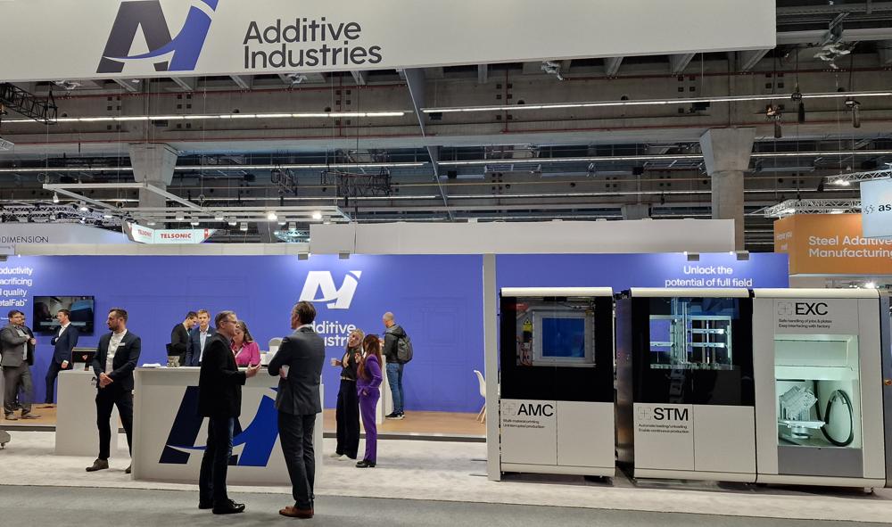 Additive Industries presenterte blant annet MetalFab 300 Flex for skalerbarhet og allsidighet, Dynamic Laser Assignment (DLA) for presisjon og effektivitet, og AMiRIS for in-situ overvåking. Additive Industries presenterte blant annet MetalFab 300 Flex for skalerbarhet og allsidighet, Dynamic Laser Assignment (DLA) for presisjon og effektivitet, og AMiRIS for in-situ overvåking.
