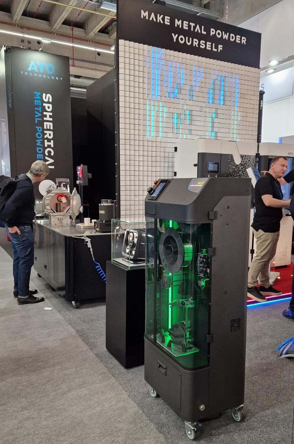3D Lab stilte ut sin ATO Suite for metallpulverproduksjon og -prosessering. 3D Lab stilte ut sin ATO Suite for metallpulverproduksjon og -prosessering.