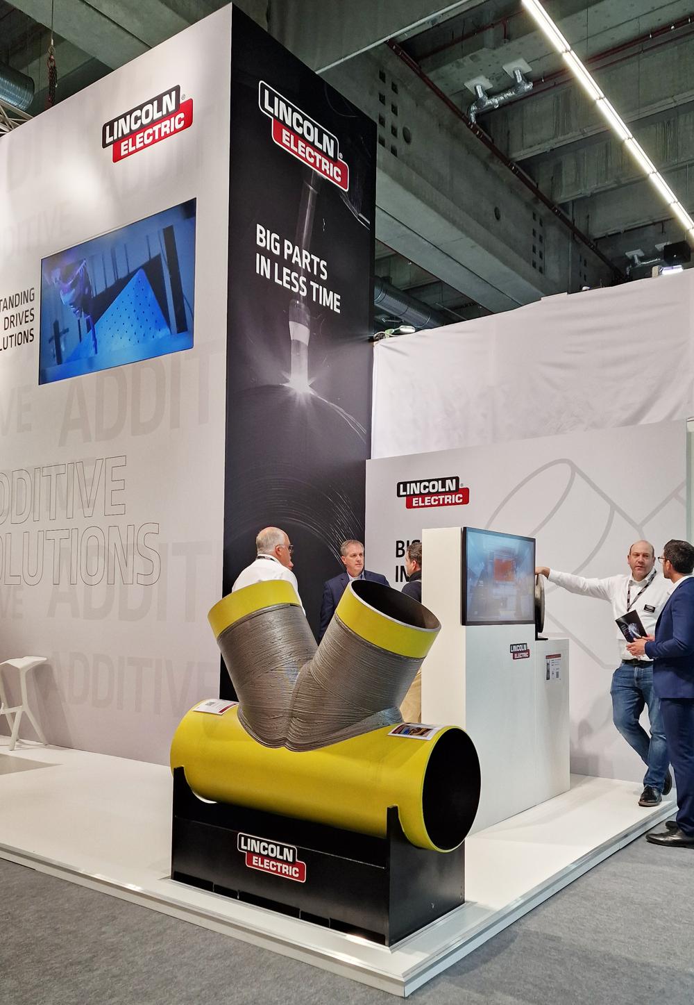 Lincoln Electric fremhevet sin store kapasitet for 3D-metallprinting og rask levering av industrielle deler. Lincoln Electric fremhevet sin store kapasitet for 3D-metallprinting og rask levering av industrielle deler.