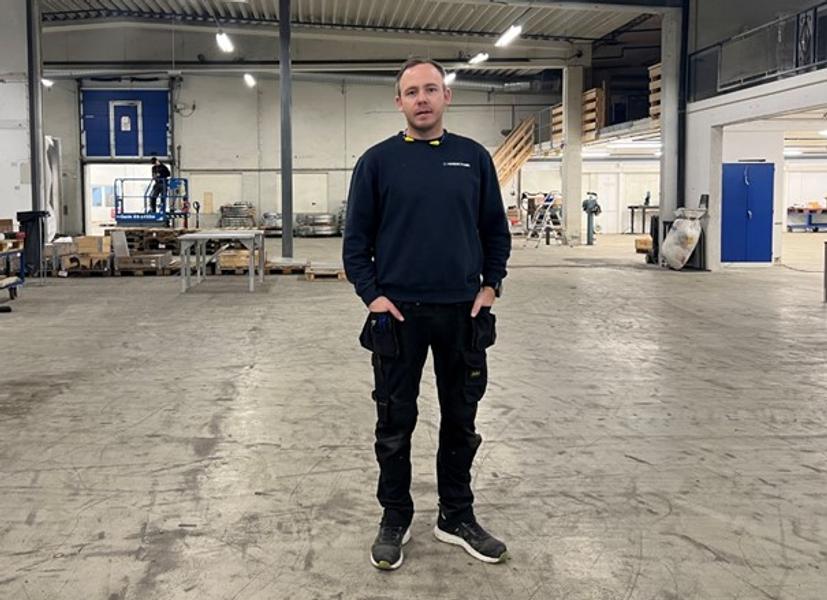 Patrick Øgård er leder av montasjeavdelingen, og glad for at de har fått bedre plass i det nye bygget. Patrick Øgård er leder av montasjeavdelingen, og glad for at de har fått bedre plass i det nye bygget.