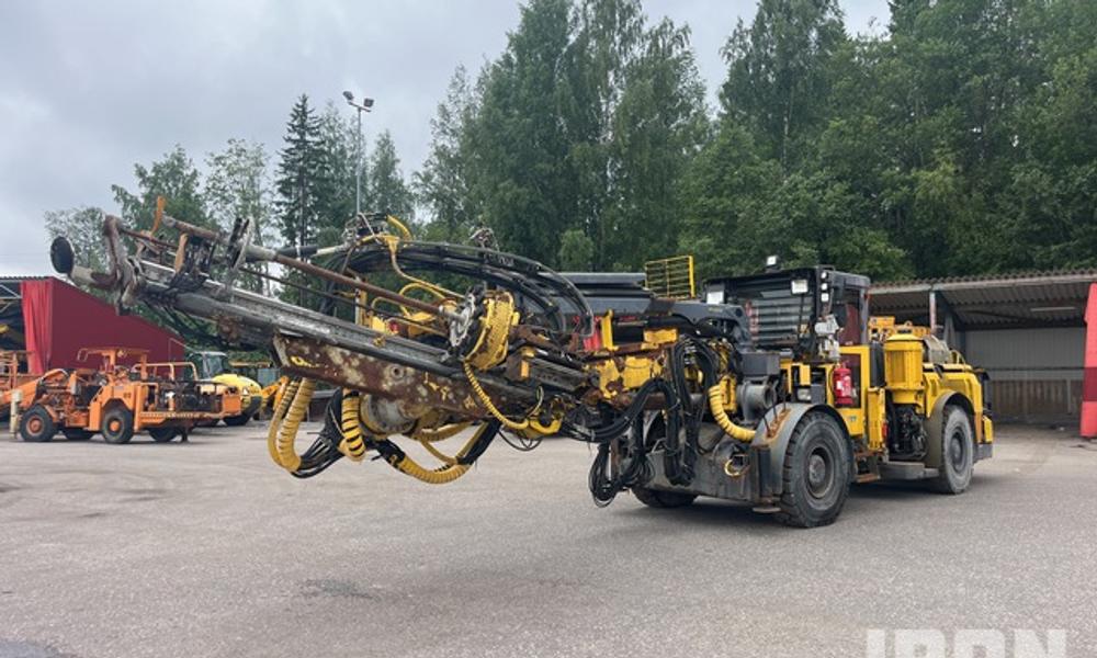 2014 Atlas Copco Boltec EC 4x4 Jumbo Drill - Bor 2014 Atlas Copco Boltec EC 4x4 Jumbo Drill - Bor