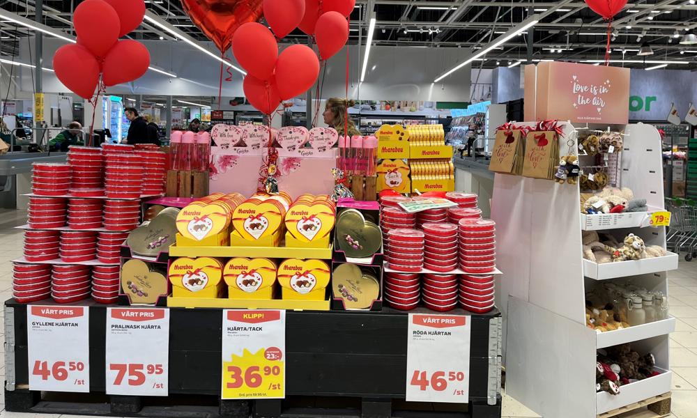 Choklad har nästan ökat med 25 procent i pris det senaste året. Choklad har nästan ökat med 25 procent i pris det senaste året.