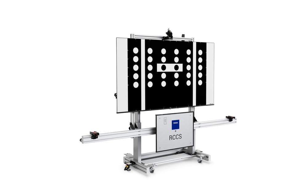 Med digitale tavler slipper værkstedet for fysiske tavleskift ved ADAS-kalibrering med RCCS 3 EVO fra Elektro Partner. Med digitale tavler slipper værkstedet for fysiske tavleskift ved ADAS-kalibrering med RCCS 3 EVO fra Elektro Partner.