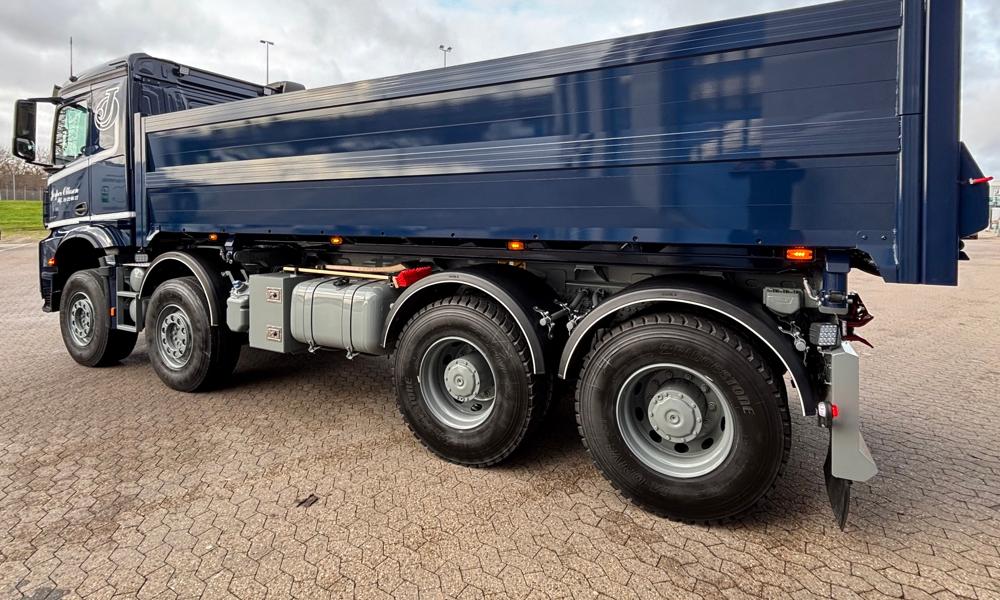 Mercedes Arocs 3253 8x4 til vognmand Jesper Ottosen. Mercedes Arocs 3253 8x4 til vognmand Jesper Ottosen.