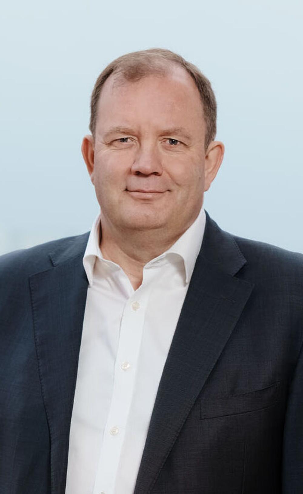 Jens Holger Nielsen, CEO, Wrist Jens Holger Nielsen, CEO, Wrist