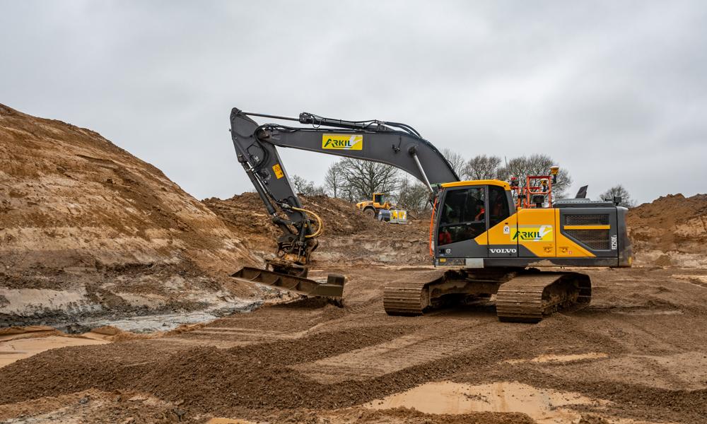 Arkil A/S har i 2024 haft topgaver inden for infrastruktur, grøn omstilling og klimasikring, der fyldte meget. Her er det fra etableringen af en ny ringvej ved Kolding. Arkil A/S har i 2024 haft topgaver inden for infrastruktur, grøn omstilling og klimasikring, der fyldte meget. Her er det fra etableringen af en ny ringvej ved Kolding.